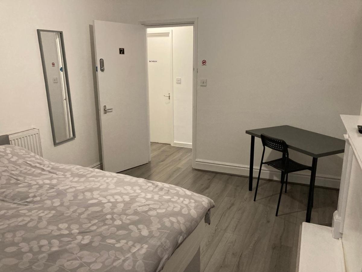 Chosen Rocky Lane Private Rooms Liverpool Exterior foto